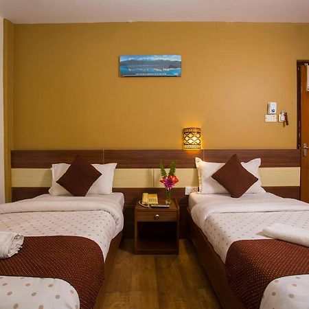 Hotel Trip Pokhara Bagian luar foto