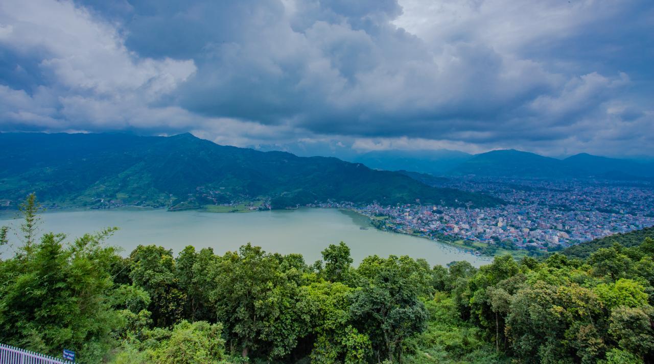 Hotel Trip Pokhara Bagian luar foto