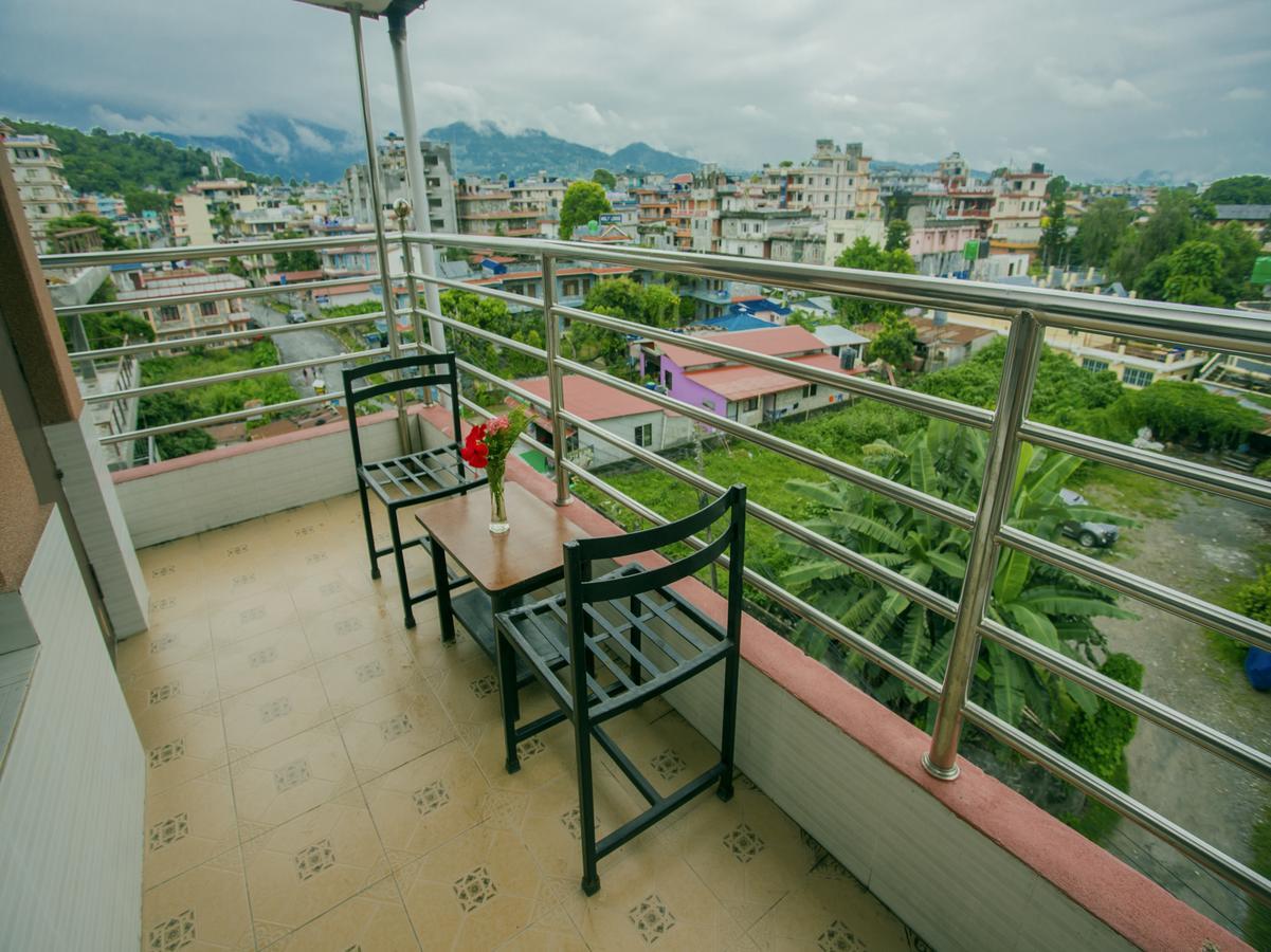 Hotel Trip Pokhara Bagian luar foto