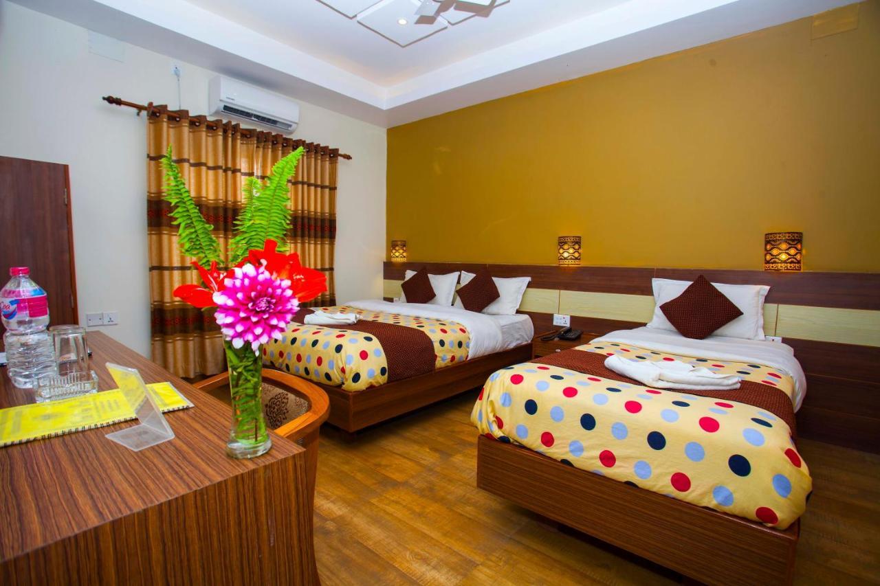 Hotel Trip Pokhara Bagian luar foto