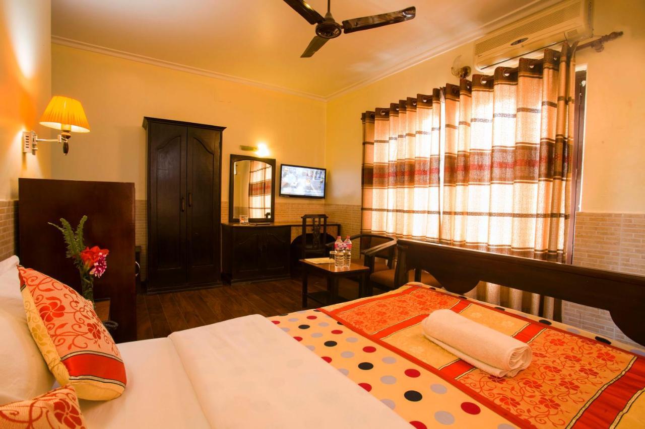 Hotel Trip Pokhara Bagian luar foto