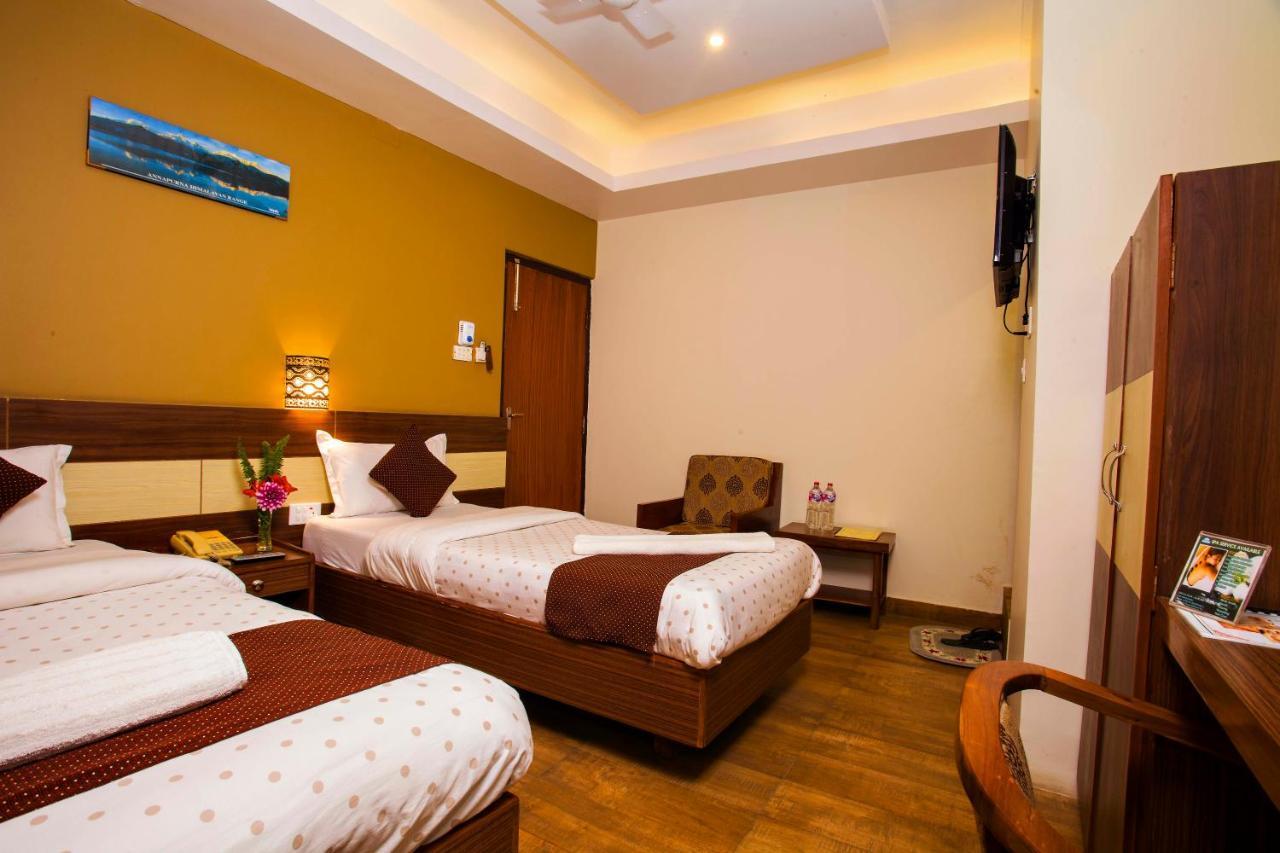 Hotel Trip Pokhara Bagian luar foto