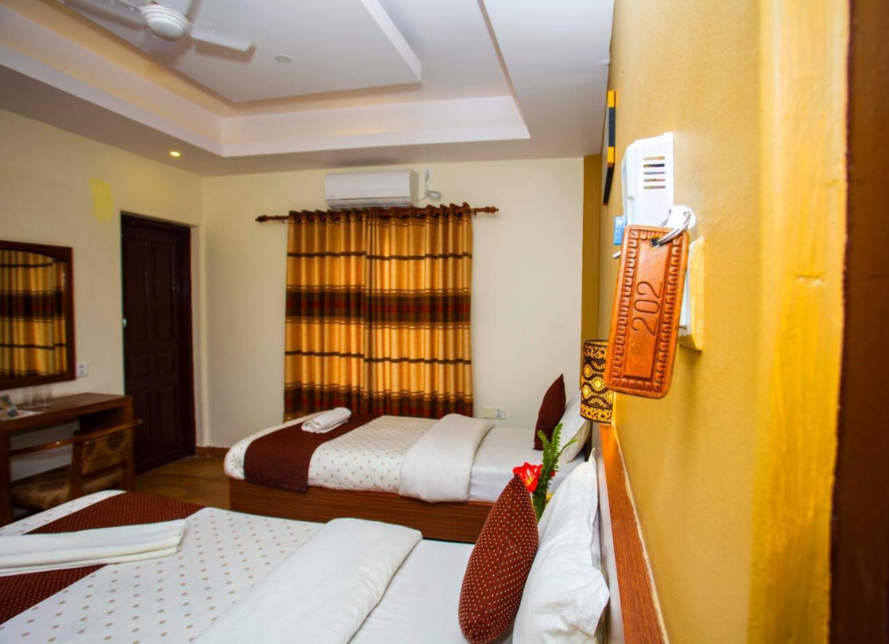 Hotel Trip Pokhara Bagian luar foto