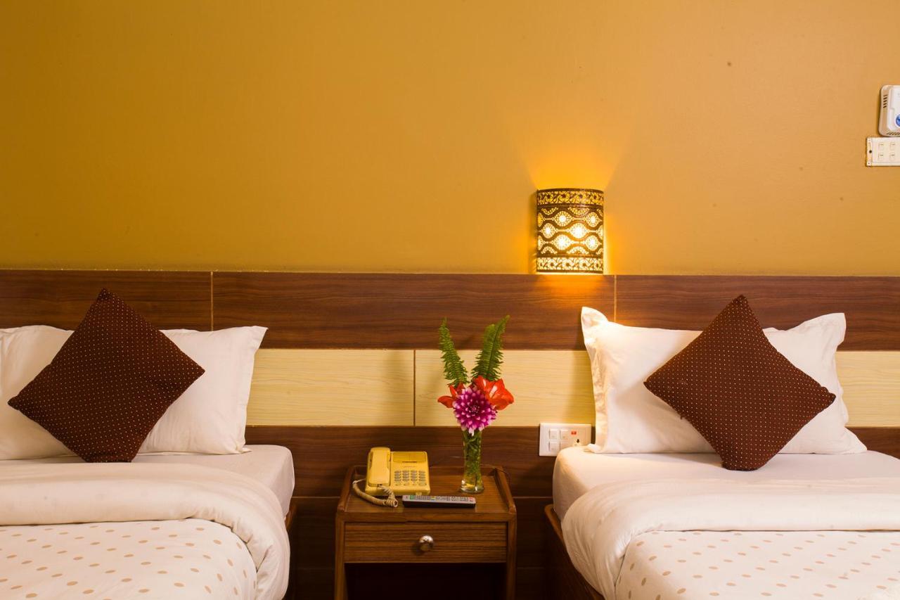 Hotel Trip Pokhara Bagian luar foto