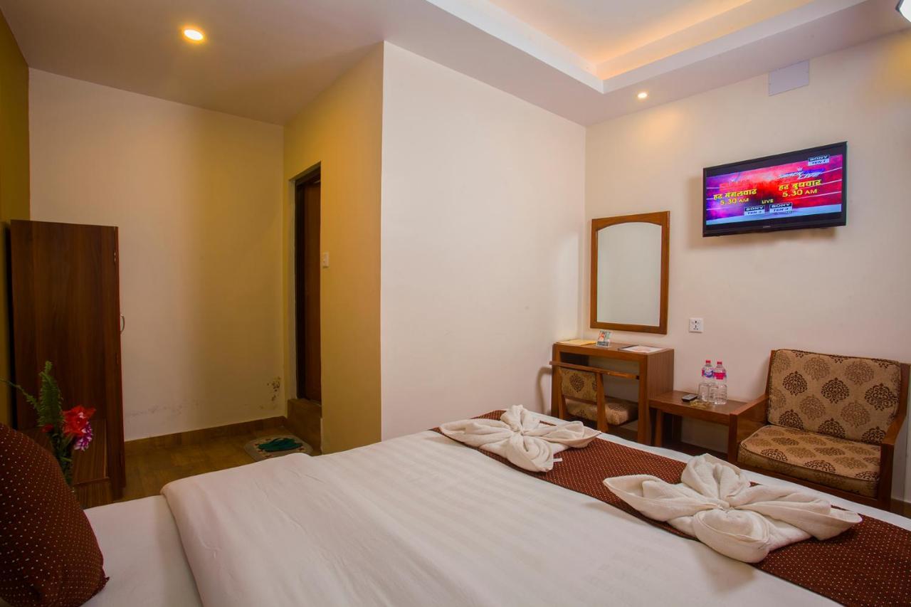 Hotel Trip Pokhara Bagian luar foto